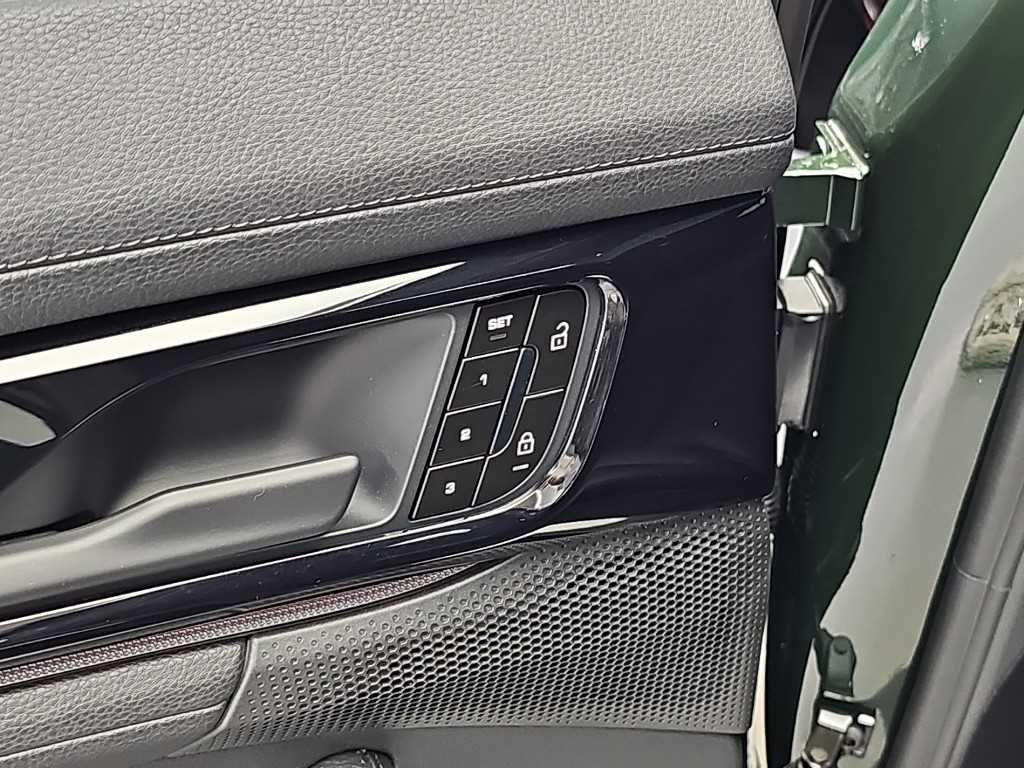 Porsche Panamera — photo 14