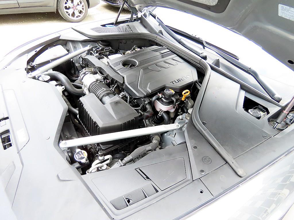 Genesis G80 — photo 19
