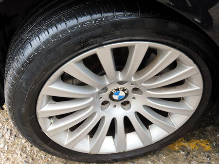 BMW 7-Series — photo 20