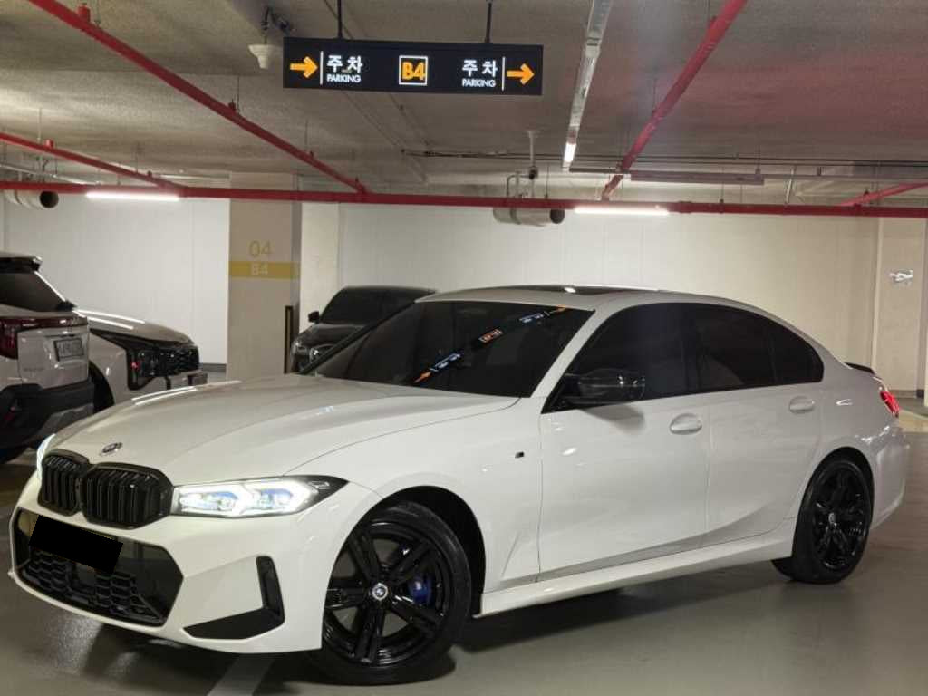 BMW 3-Series — photo 01