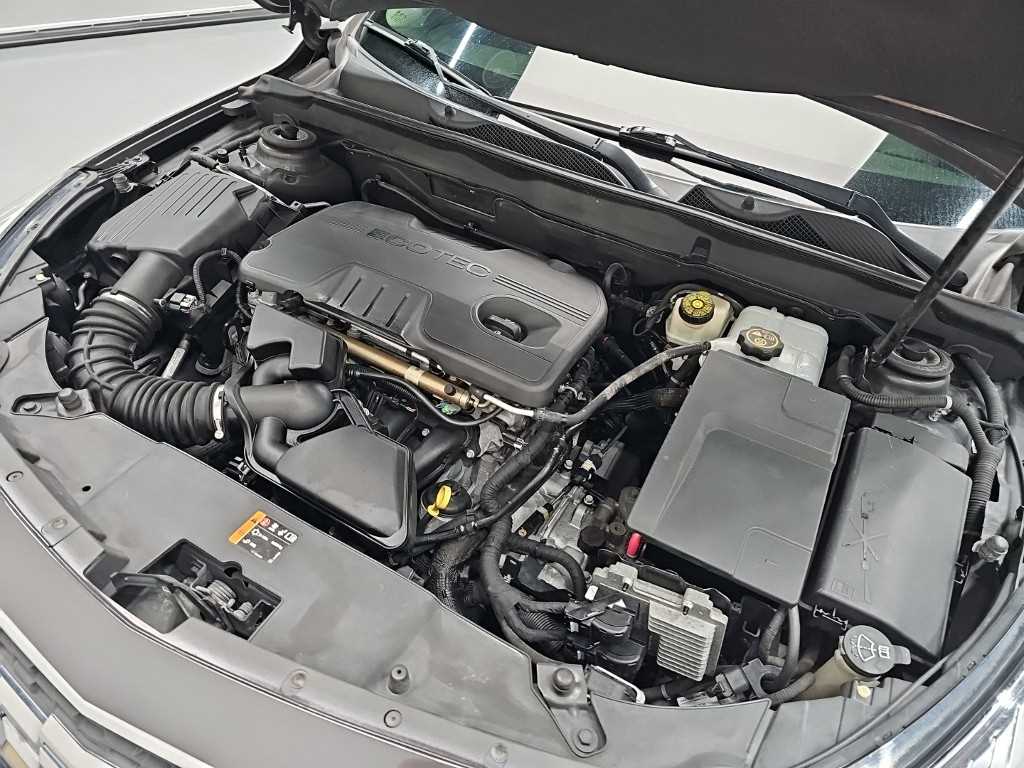 CHEVROLET Malibu — photo 05