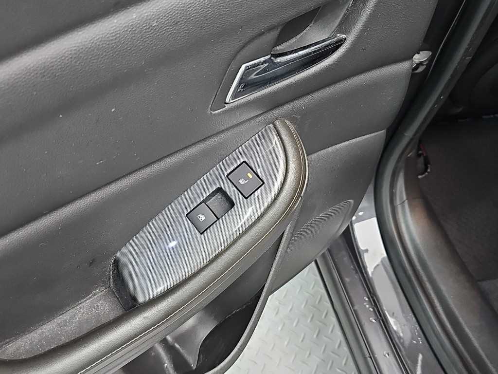 CHEVROLET Malibu — photo 13