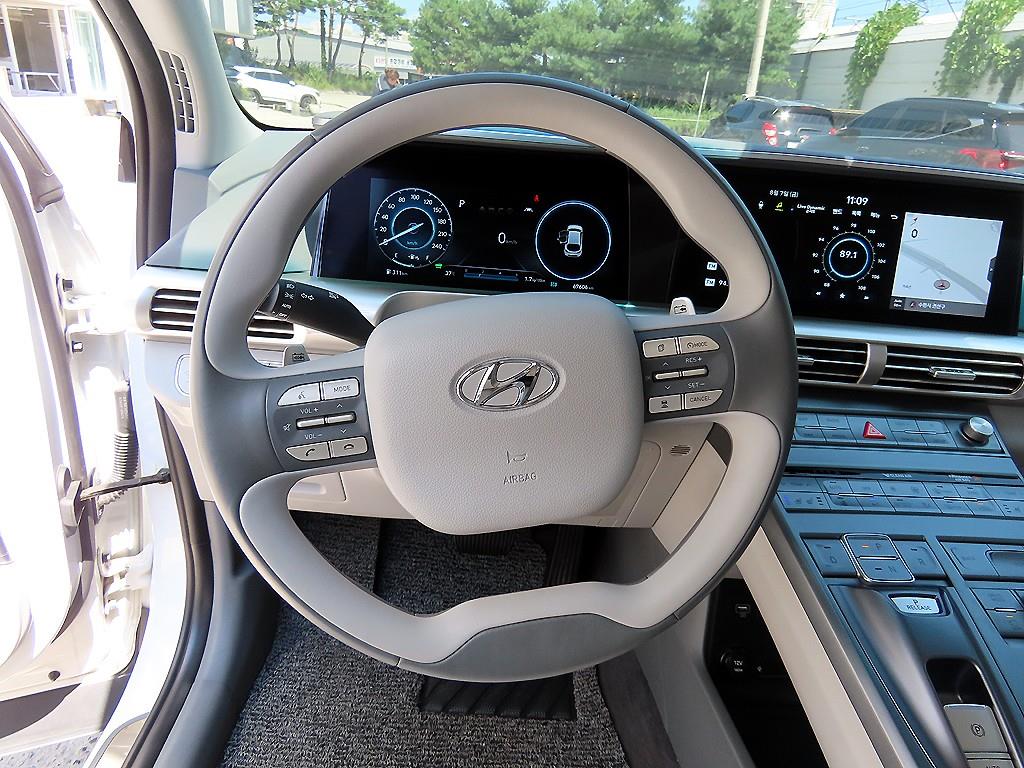 Hyundai Nexo — photo 08