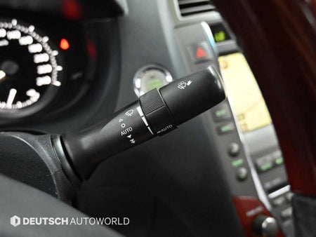 Lexus ES — photo 17