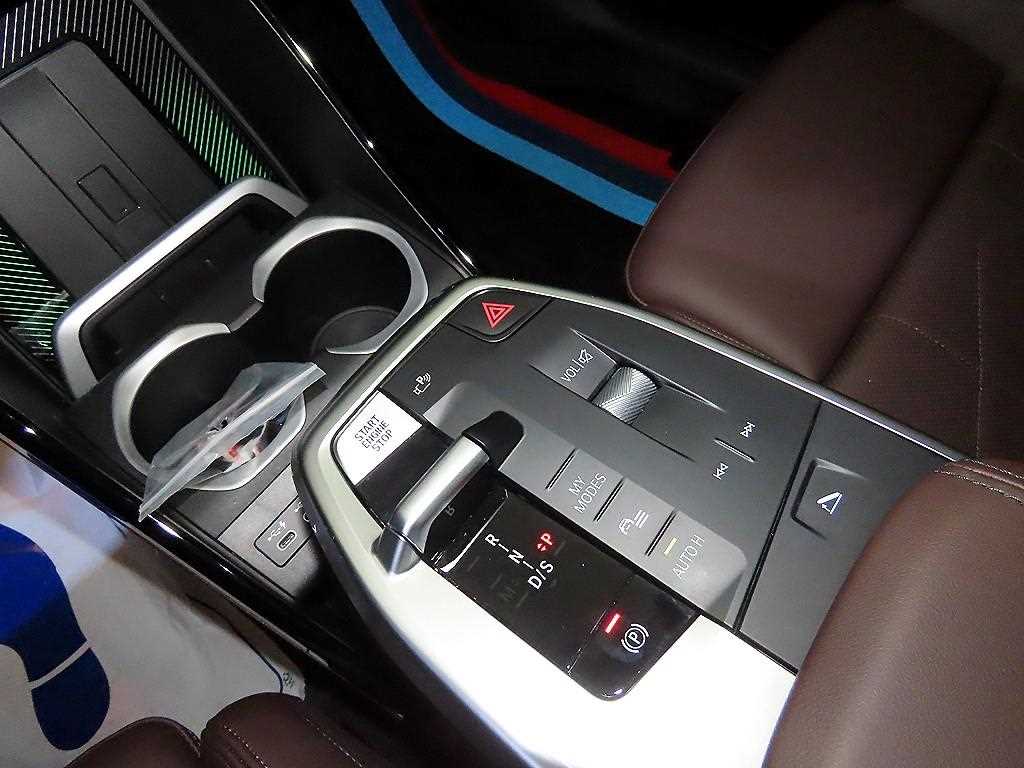 BMW X1 — photo 12