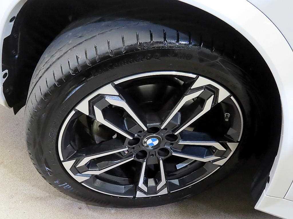 BMW X1 — photo 20