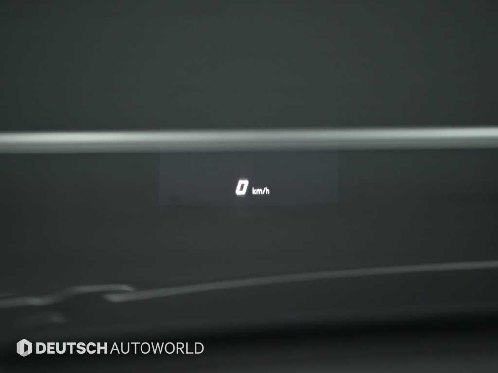 Lamborghini Urus — photo 18