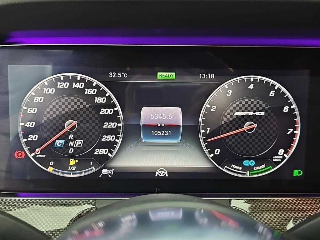 Mercedes-Benz CLS-Class — photo 06