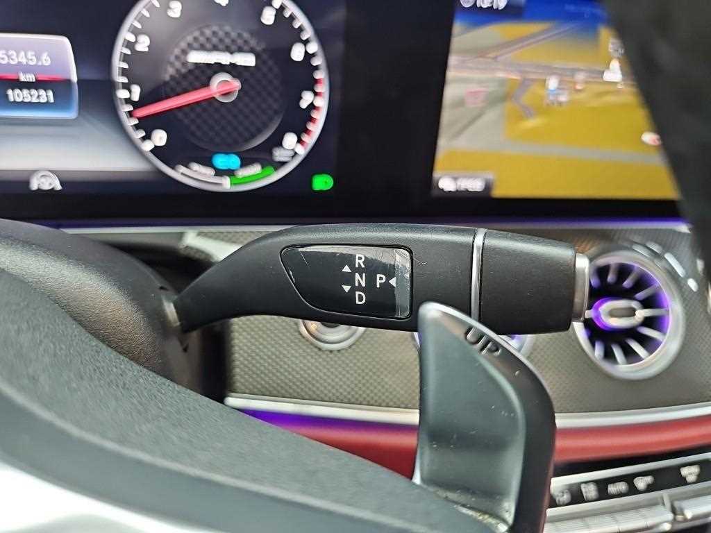 Mercedes-Benz CLS-Class — photo 08