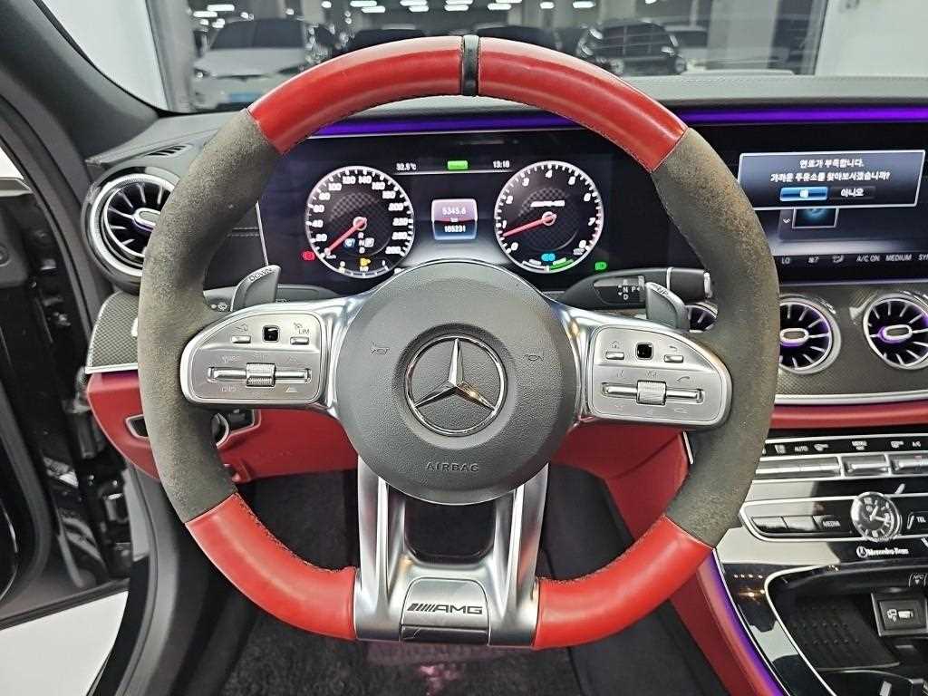 Mercedes-Benz CLS-Class — photo 09