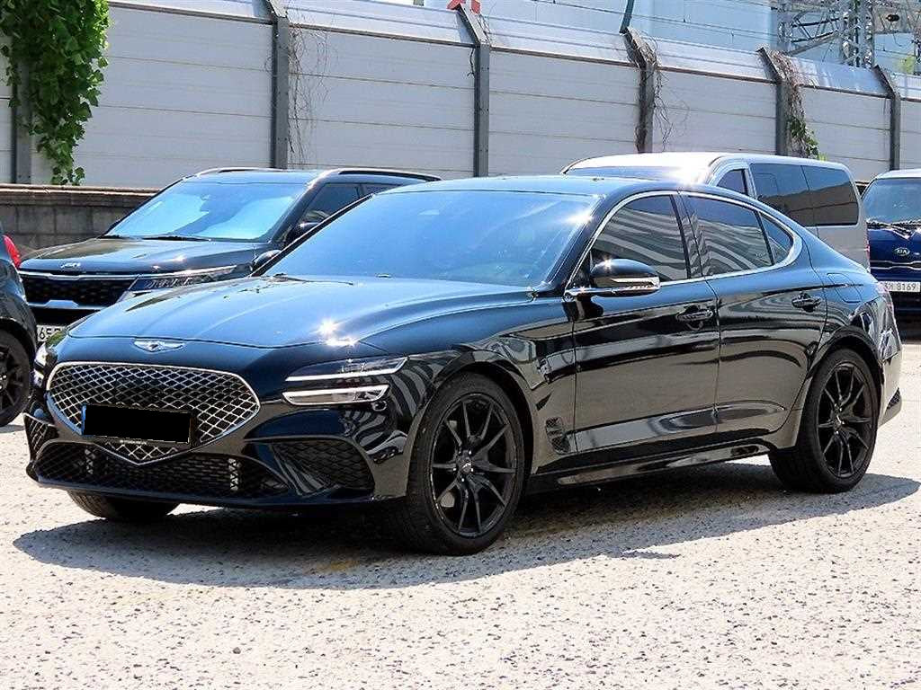 Genesis G70 — photo 02