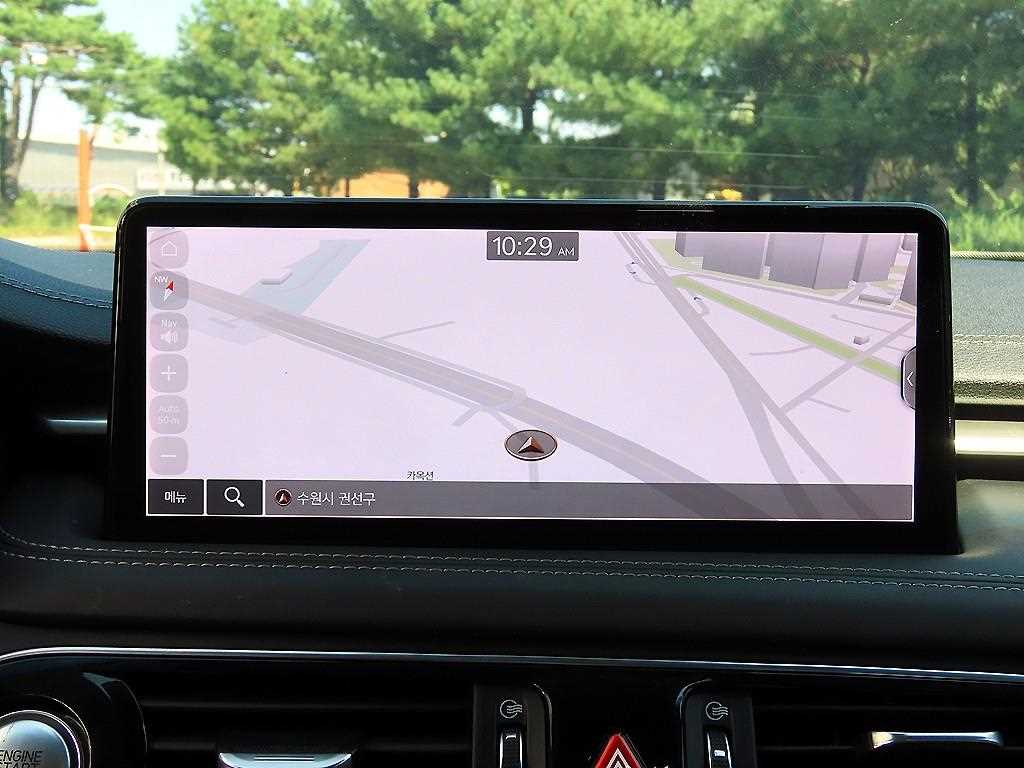 Genesis G70 — photo 14