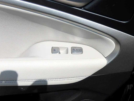 Genesis G70 — photo 17