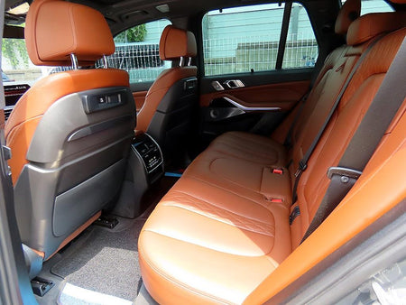 BMW X5 — photo 06