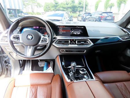 BMW X5 — photo 07
