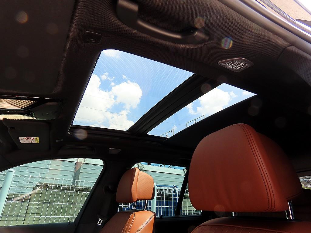 BMW X5 — photo 15