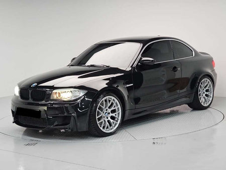 BMW 1M — photo 01