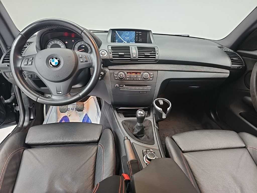 BMW 1M — photo 07