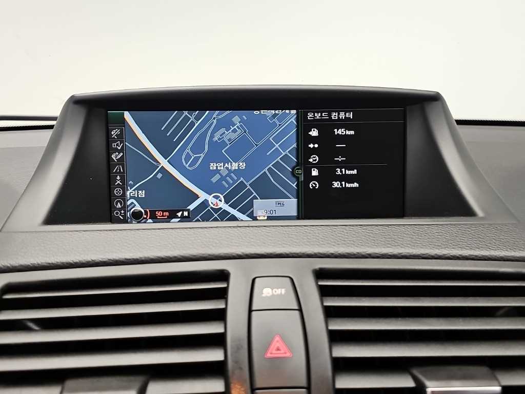 BMW 1M — photo 13
