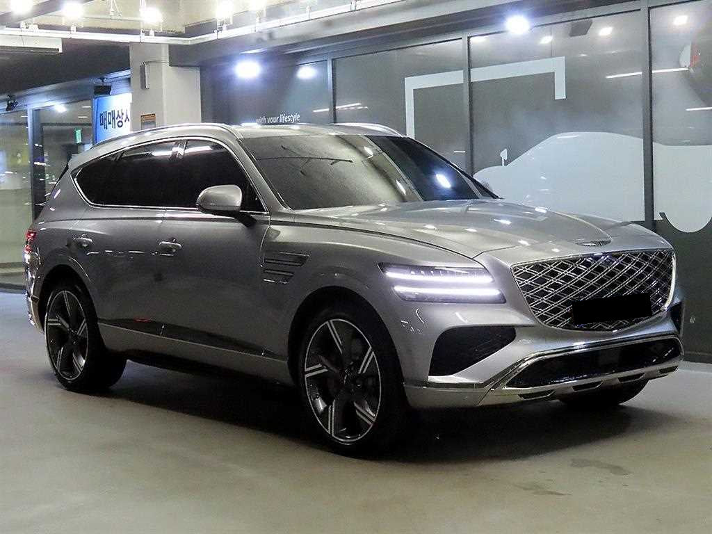 Genesis GV80 — photo 02