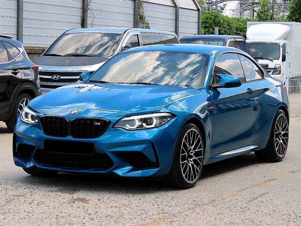 BMW M2 — photo 01