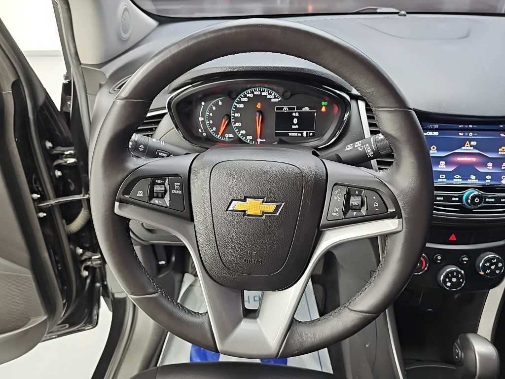 CHEVROLET Trax — photo 09