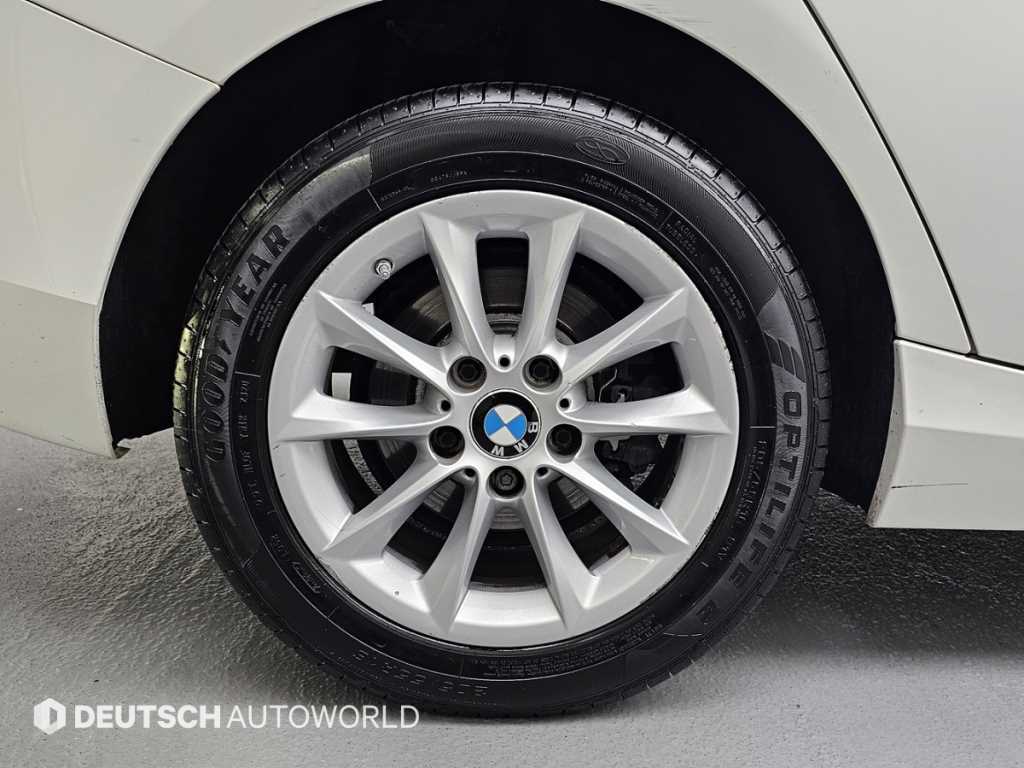 BMW 1-Series — photo 05