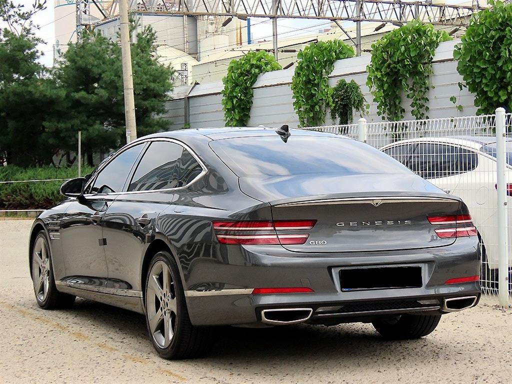 Genesis G80 — photo 03