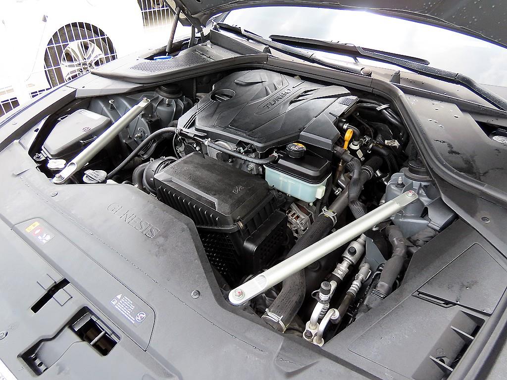 Genesis G80 — photo 19