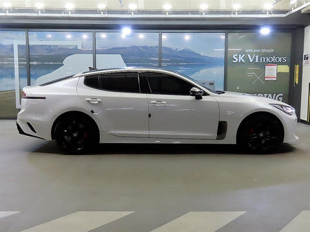 Kia Stinger — photo 03