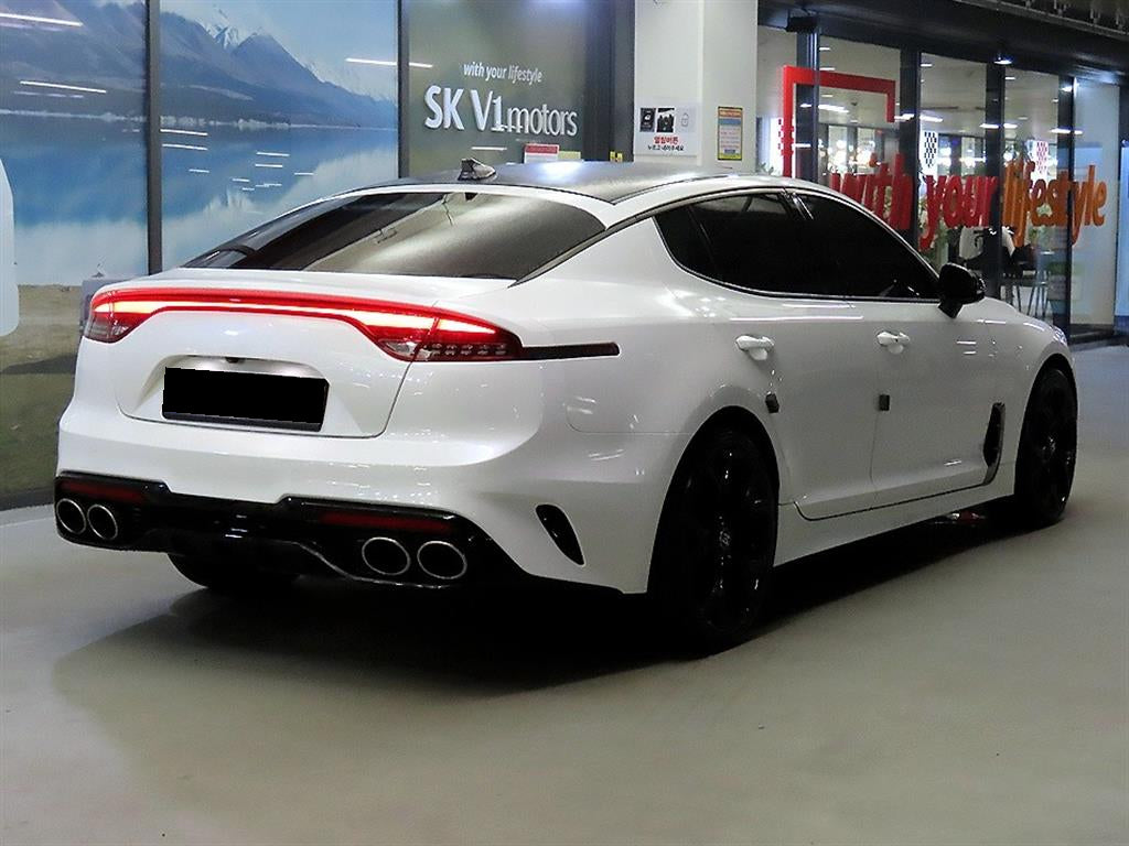 Kia Stinger — photo 04