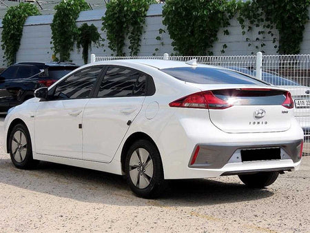 Hyundai Ioniq — photo 03