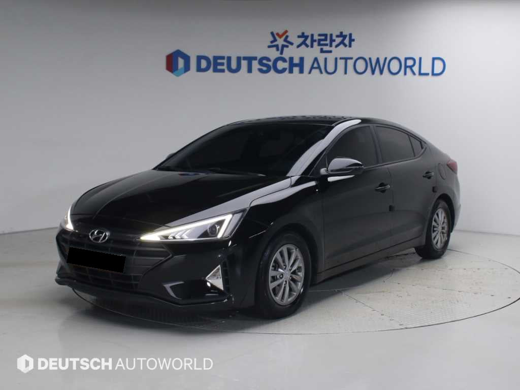 Hyundai Avante — photo 01