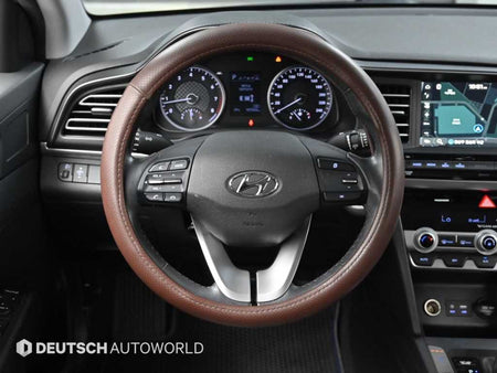 Hyundai Avante — photo 13