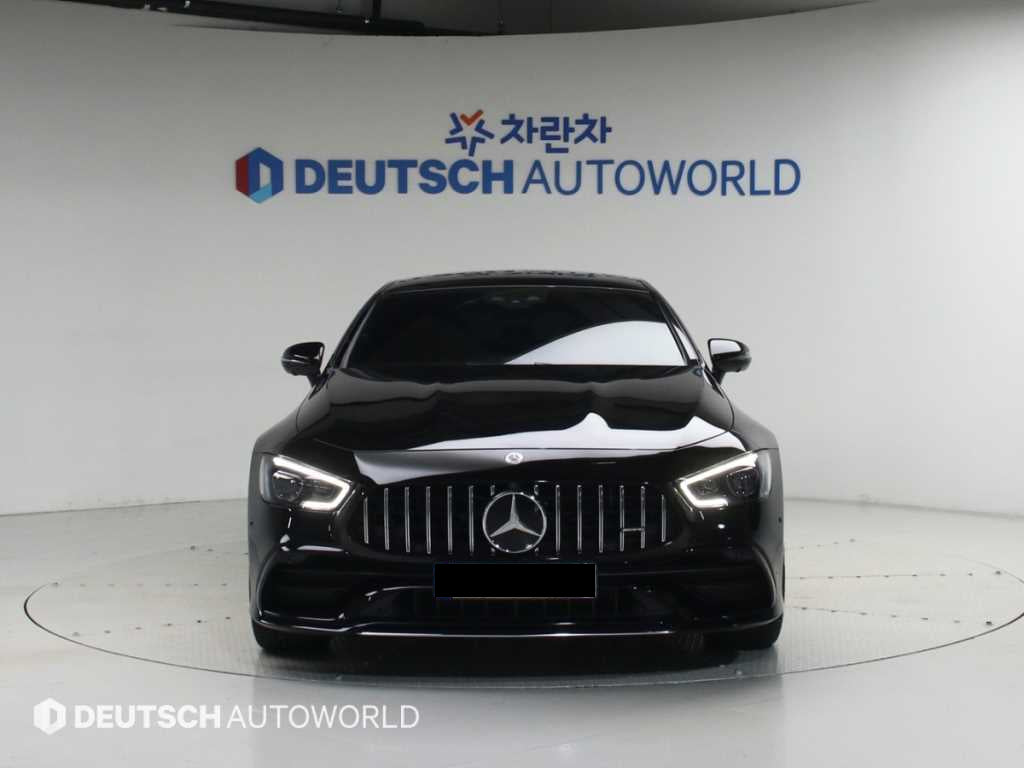 Mercedes-Benz AMG GT — photo 03