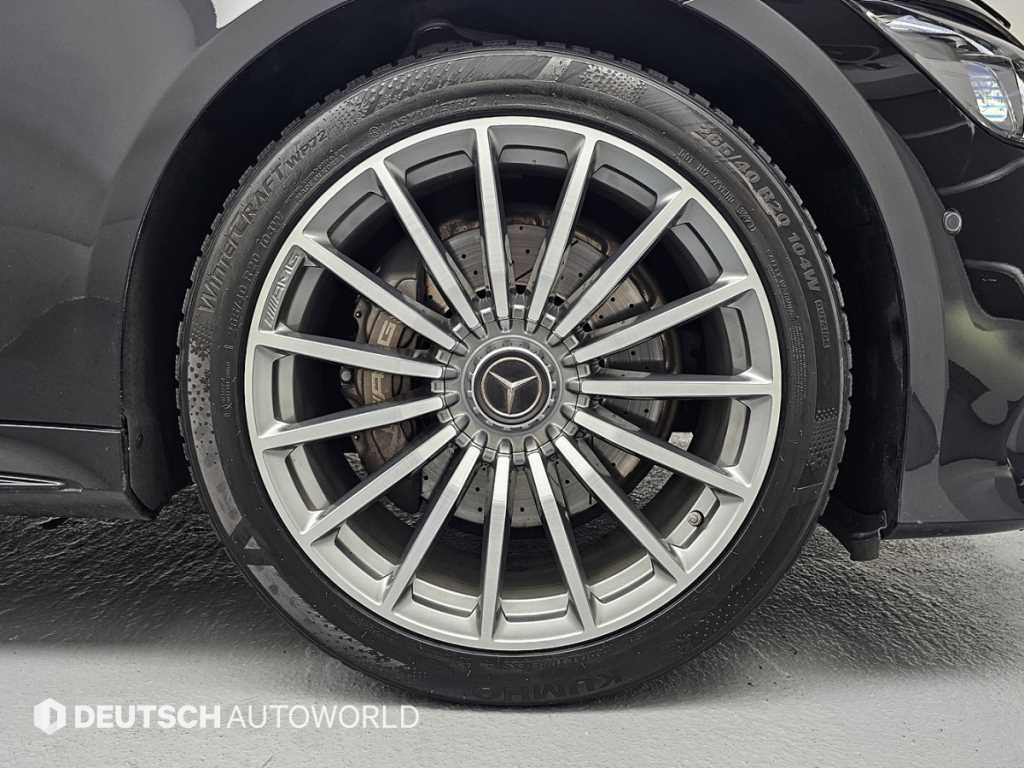 Mercedes-Benz AMG GT — photo 05