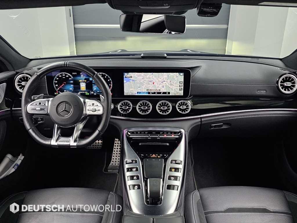 Mercedes-Benz AMG GT — photo 07