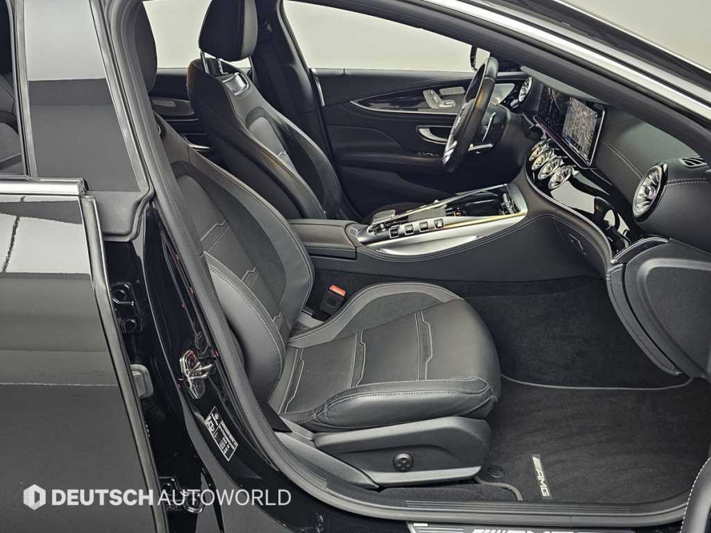 Mercedes-Benz AMG GT — photo 10