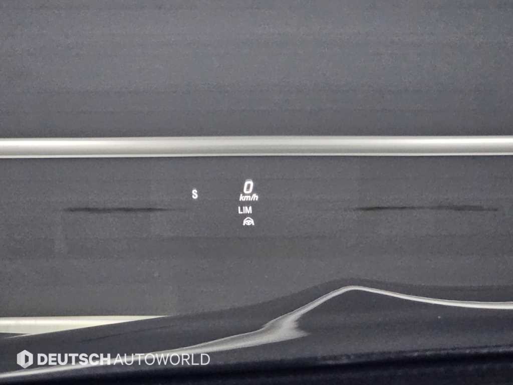 Mercedes-Benz AMG GT — photo 17