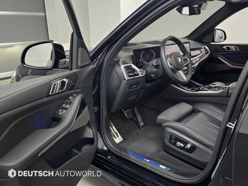 BMW X5 — photo 11