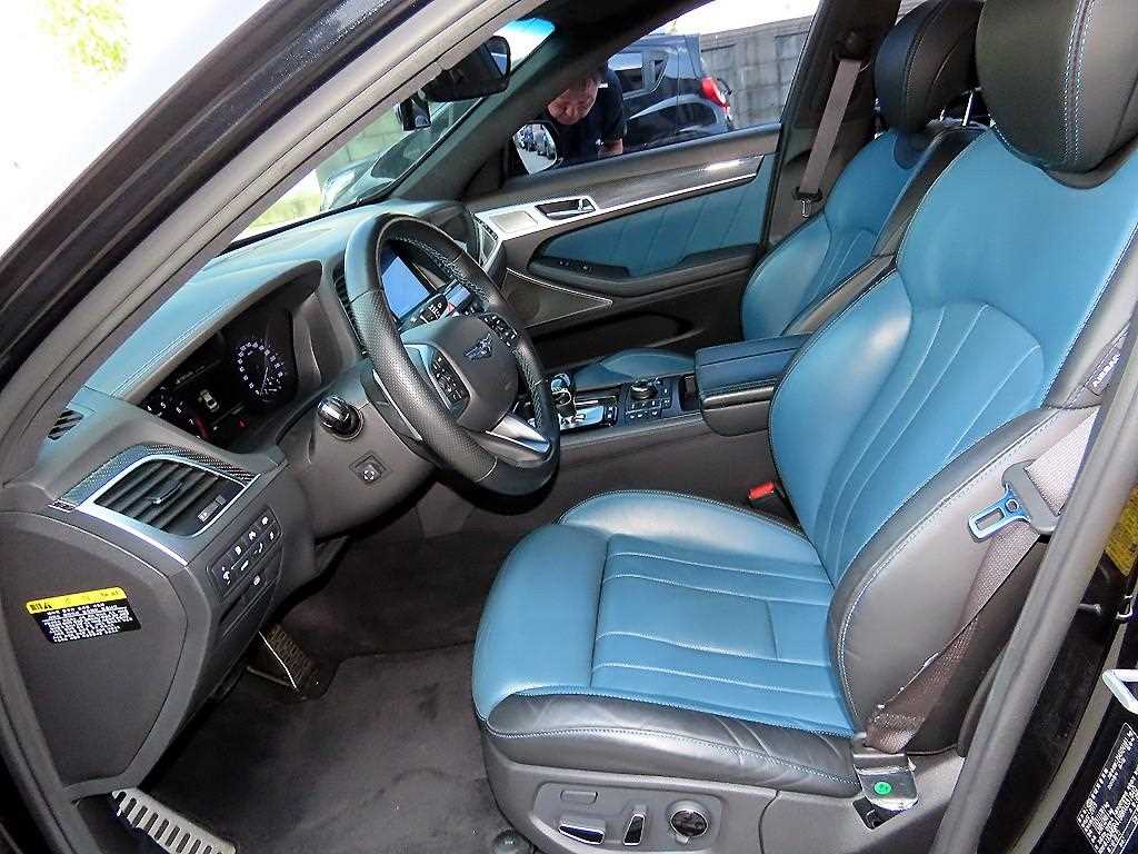 Genesis G80 — photo 05