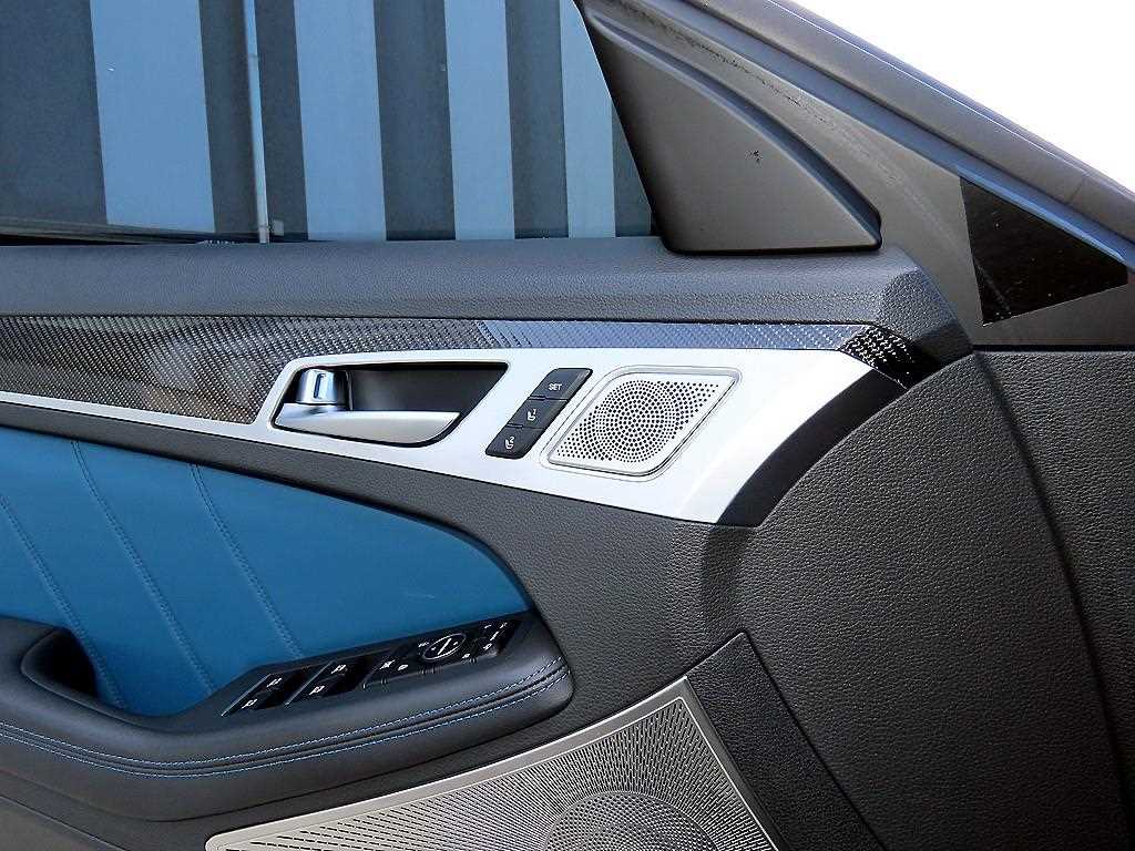 Genesis G80 — photo 12