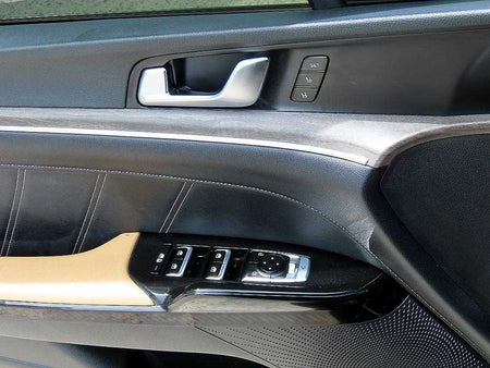 Kia K5 — photo 11