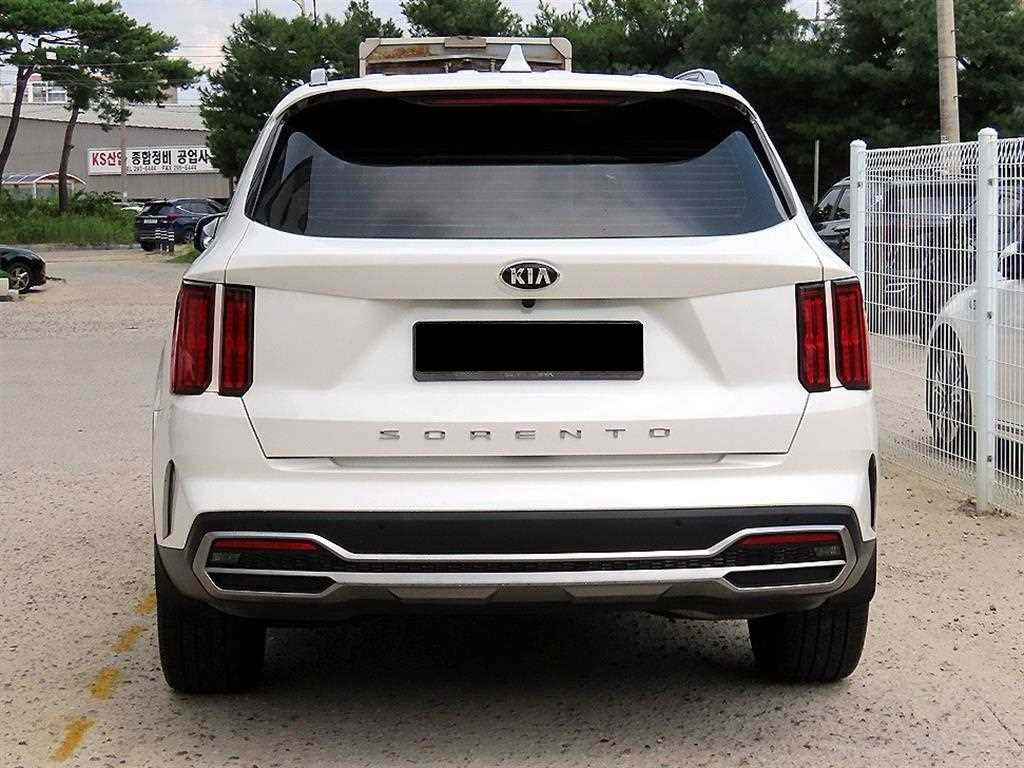 Kia Sorento — photo 04