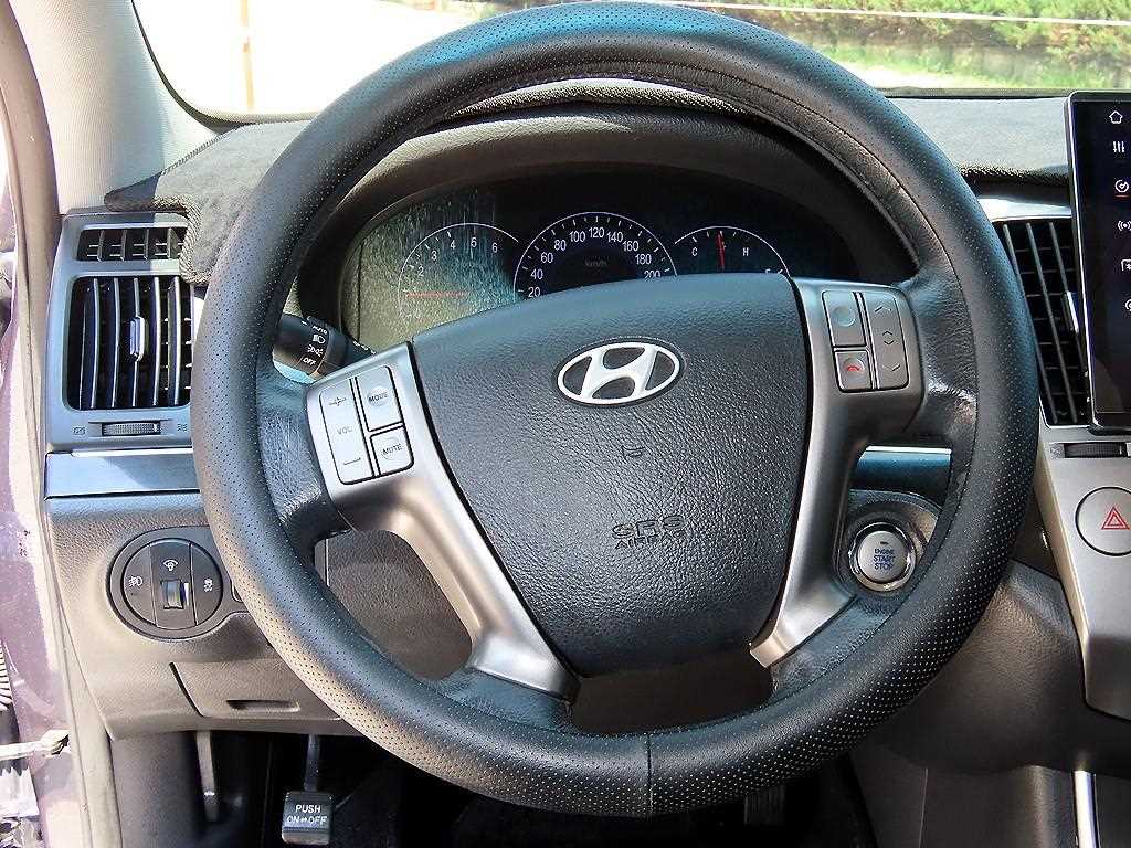 Hyundai Veracruz — photo 09