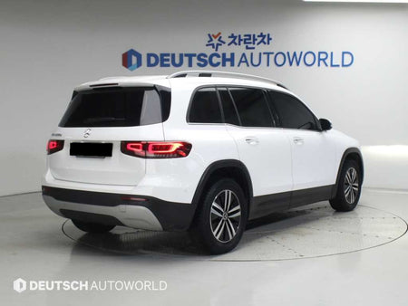 Mercedes-Benz GLB-Class — photo 02