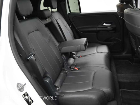 Mercedes-Benz GLB-Class — photo 12