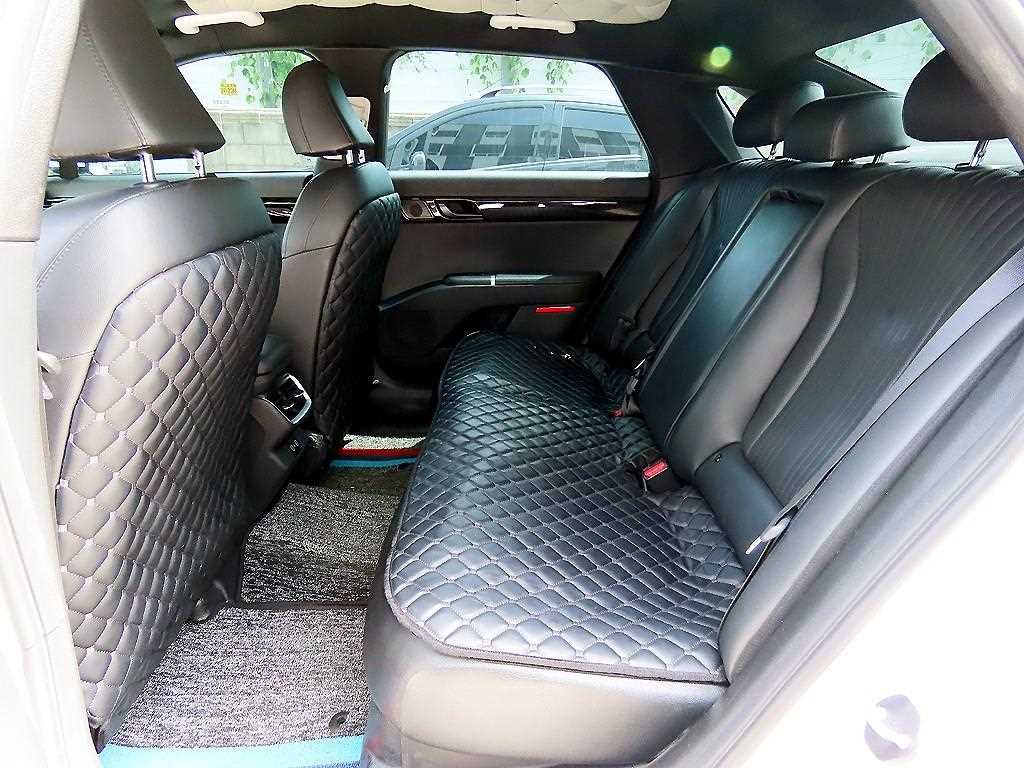 Hyundai Grandeur — photo 05
