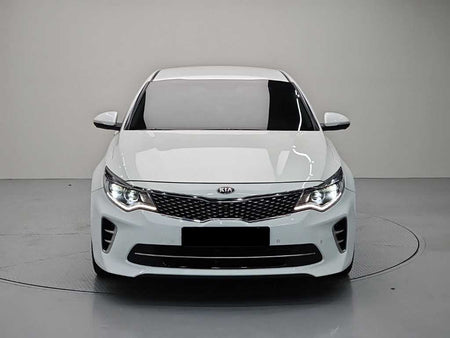 Kia K5 — photo 02