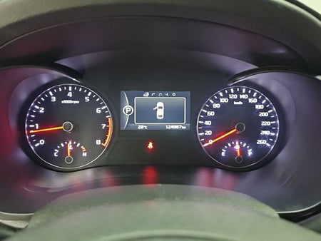 Kia K5 — photo 06